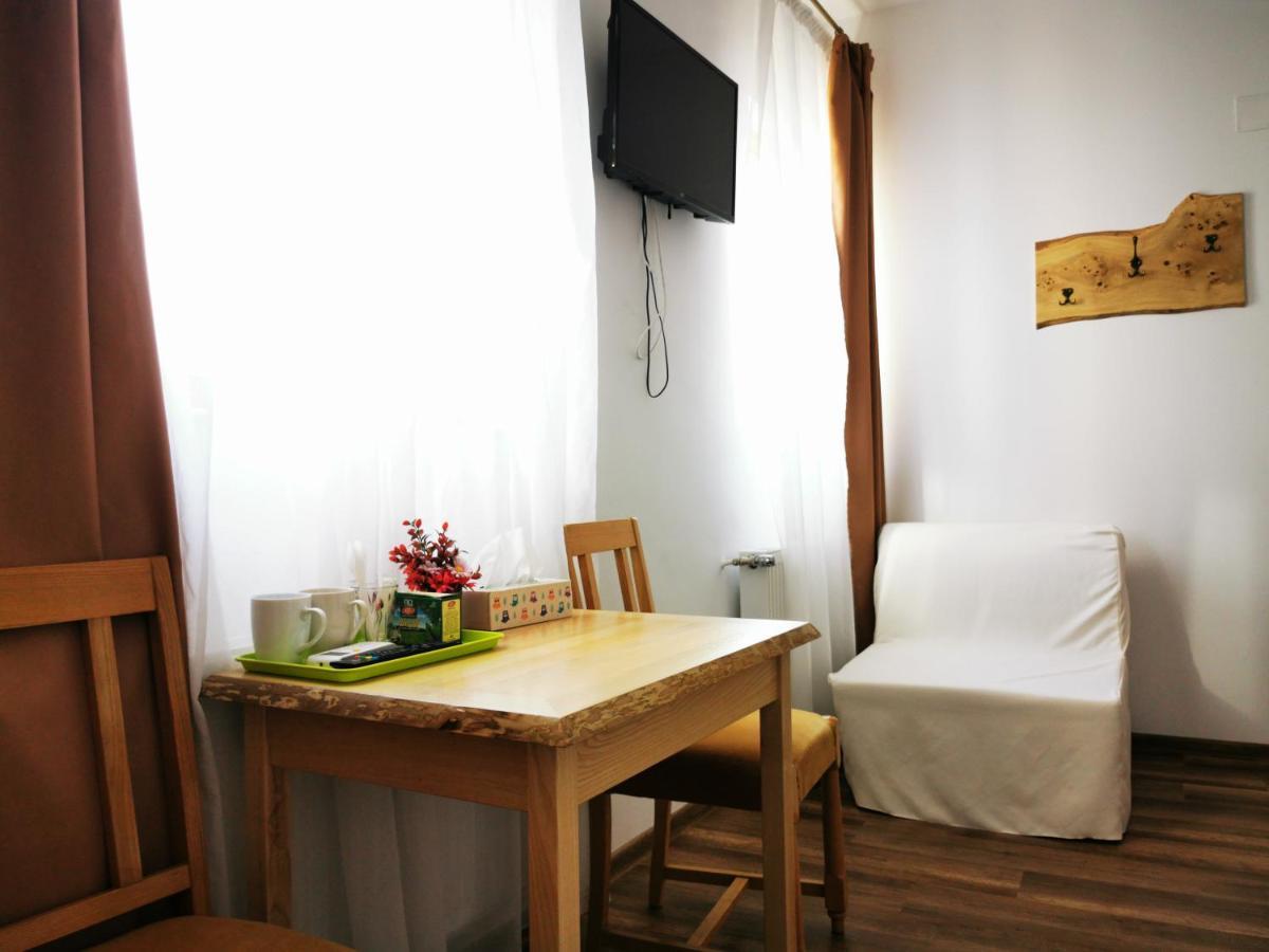 Casa Geppetto Hotel Sibiu Eksteriør billede