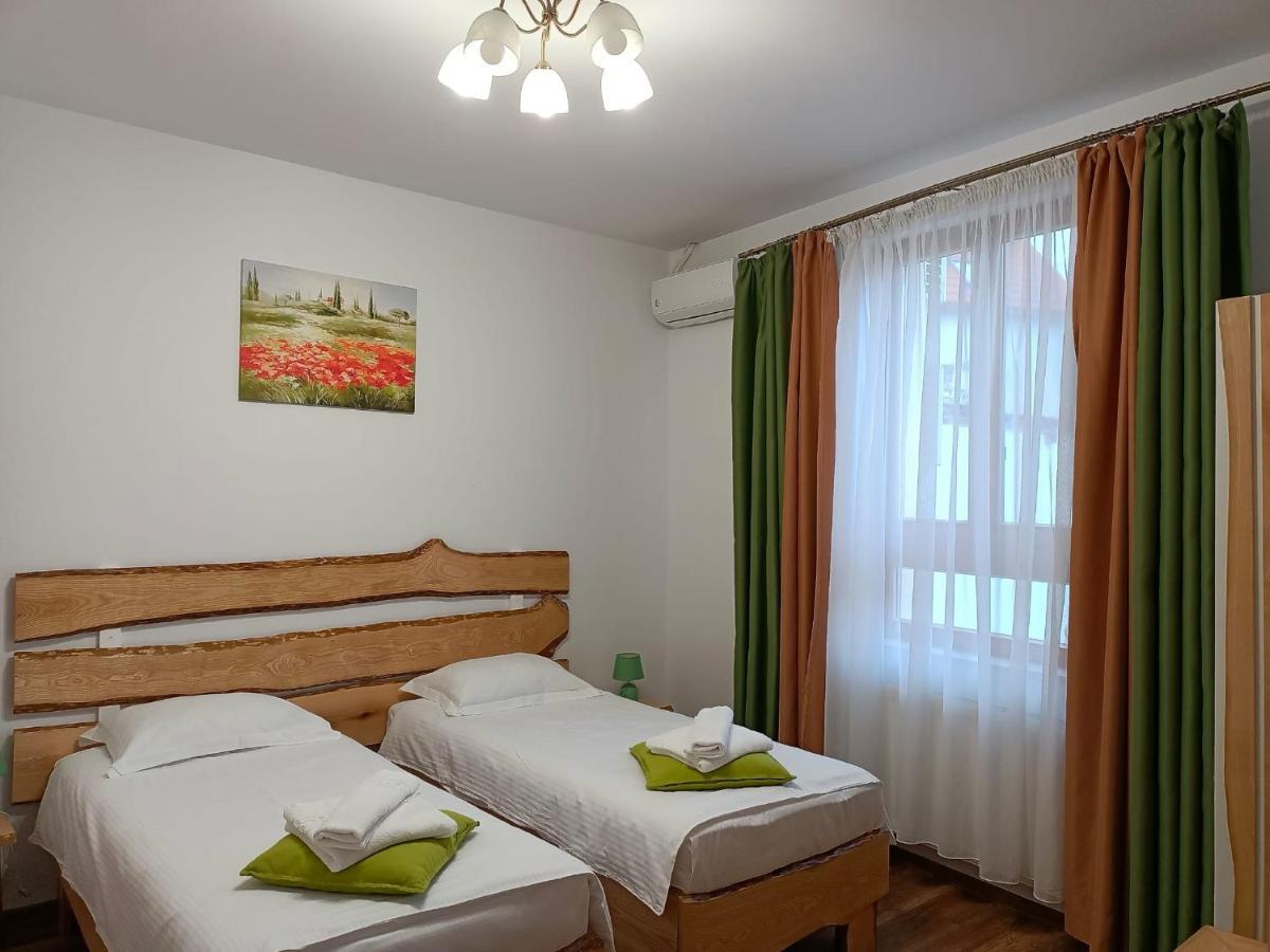 Casa Geppetto Hotel Sibiu Eksteriør billede