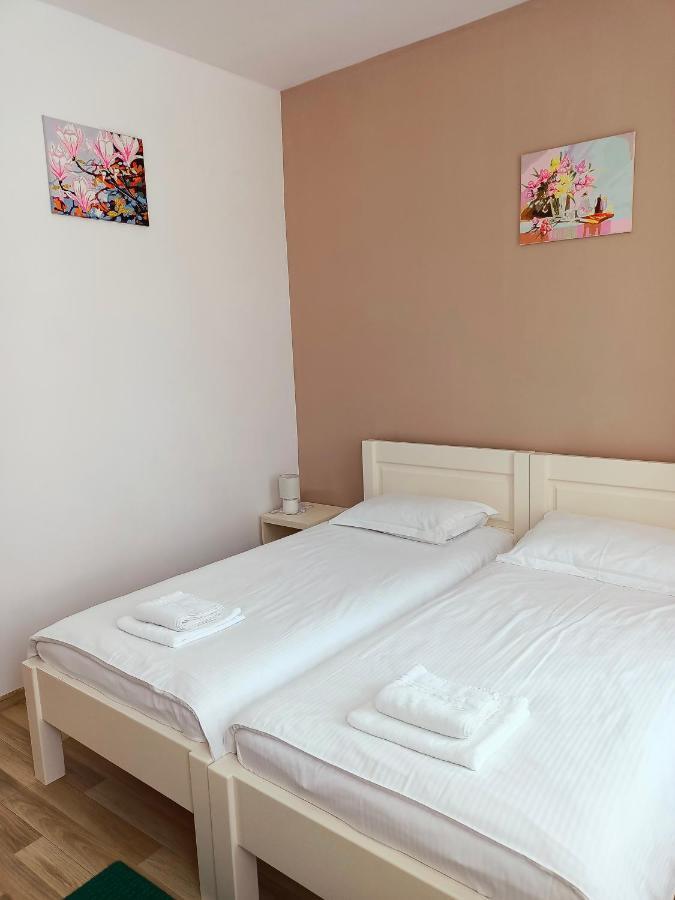 Casa Geppetto Hotel Sibiu Værelse billede